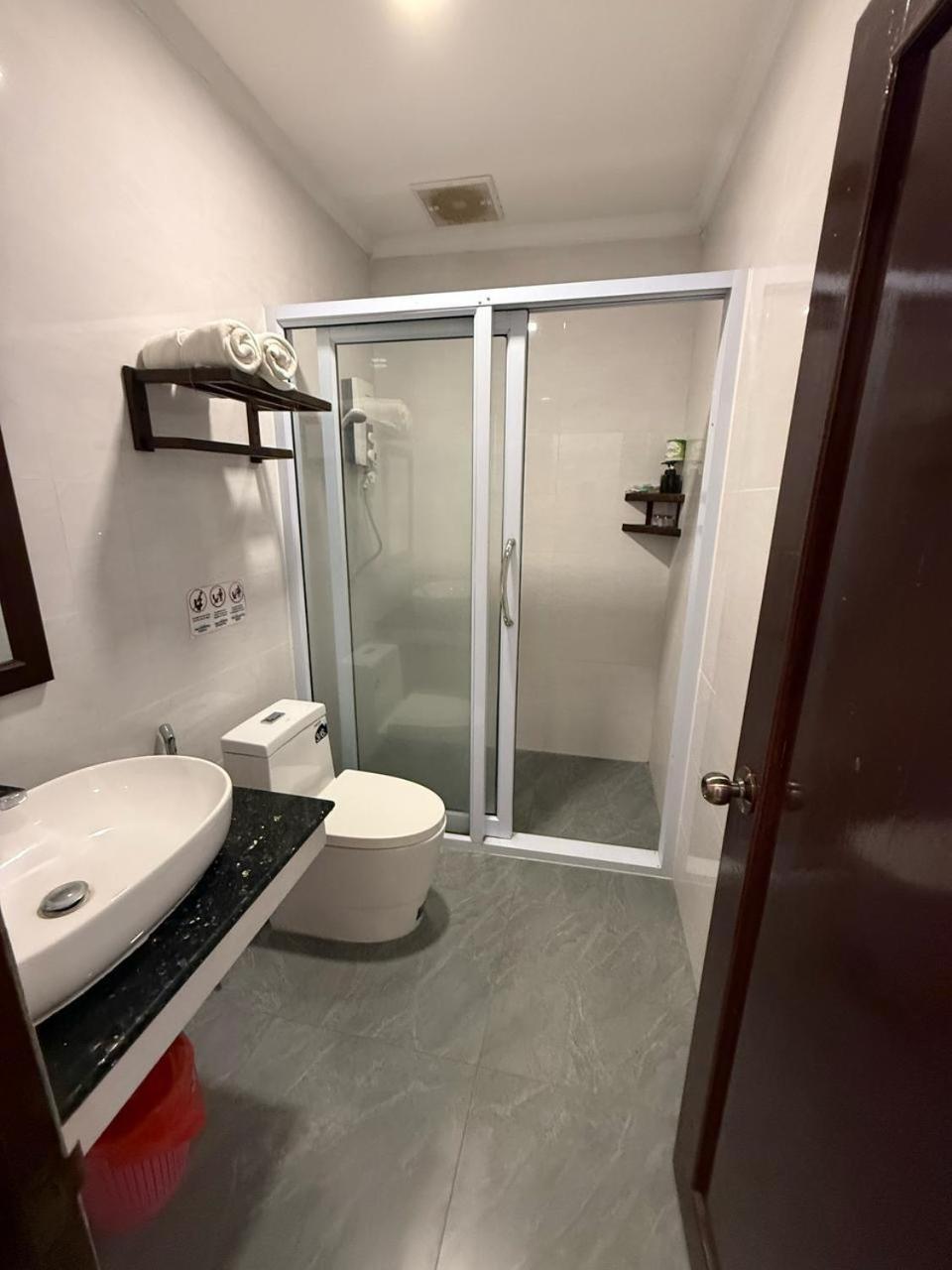 A P S Moutain View Hotel ヴァンヴィエン エクステリア 写真